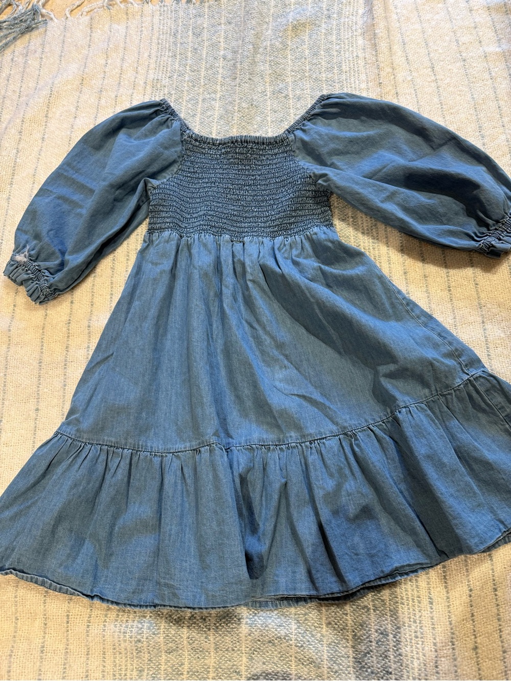 Adorable, lightweight girls denim dress m